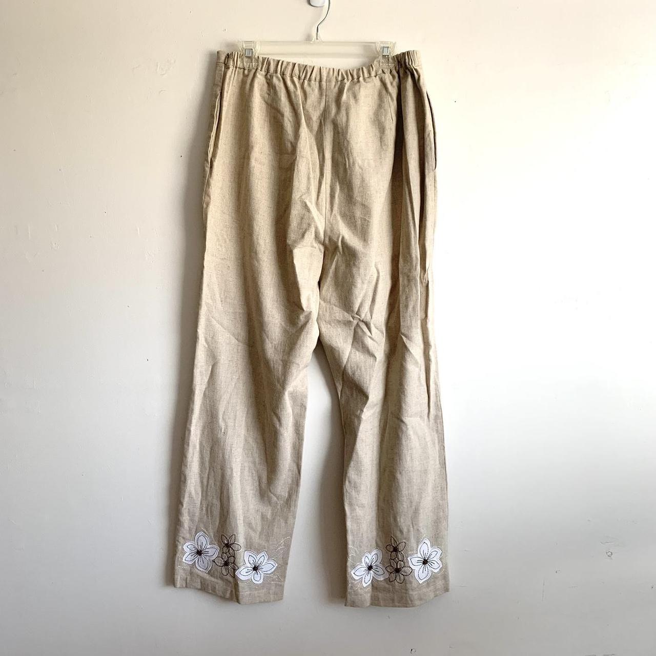 Vintage Sag Harbor Linen Blend Embroidered Floral... - Depop