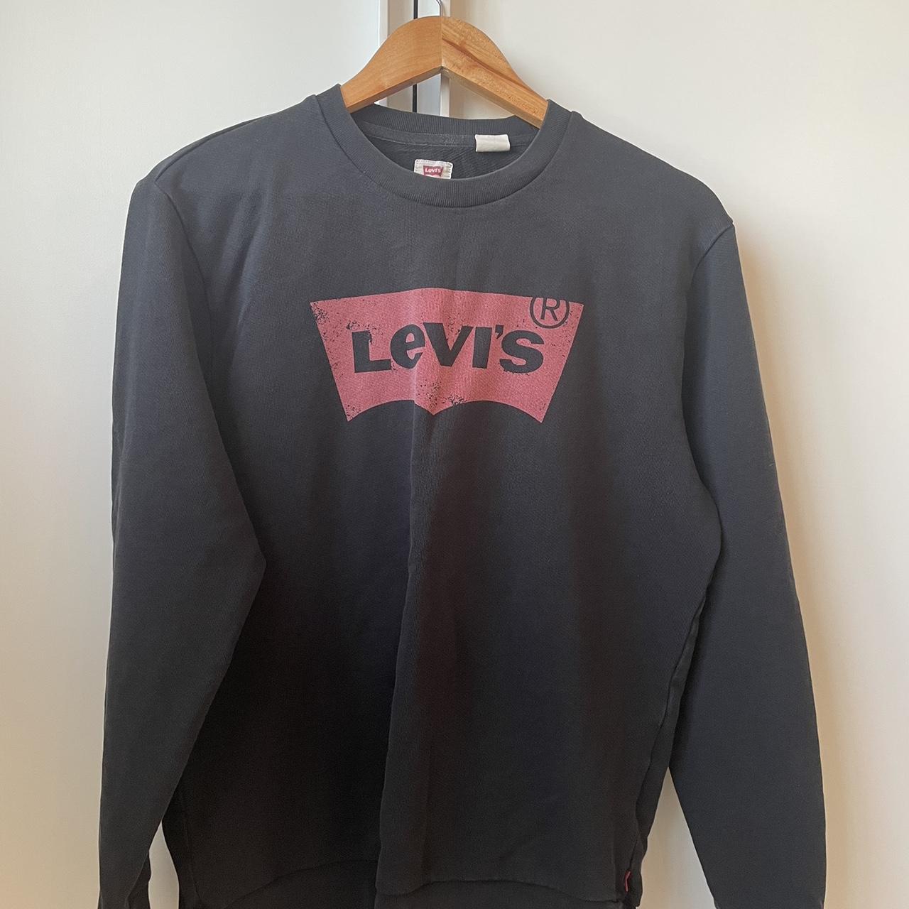 Levis on sale black jumper