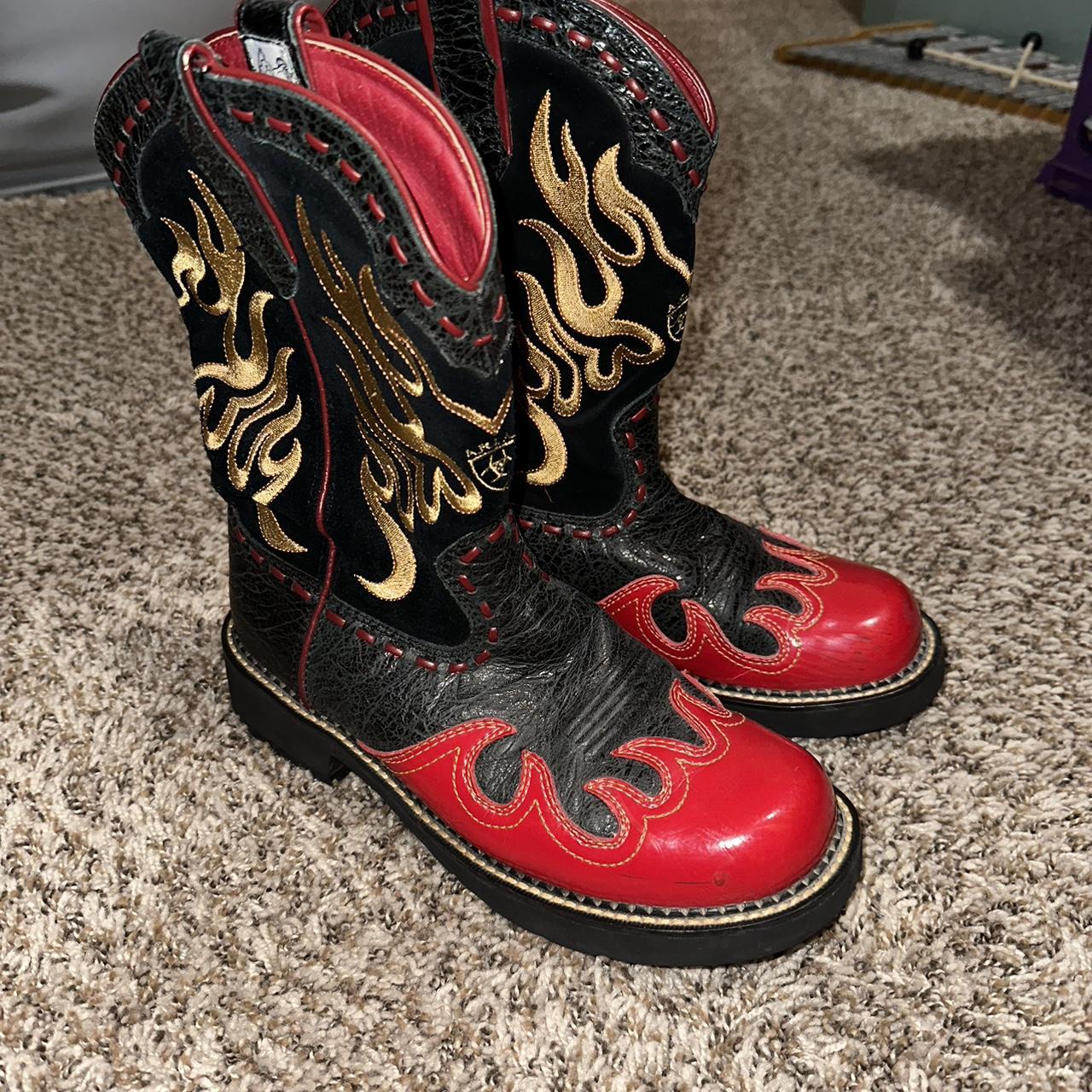 mens cowboy boots size 10