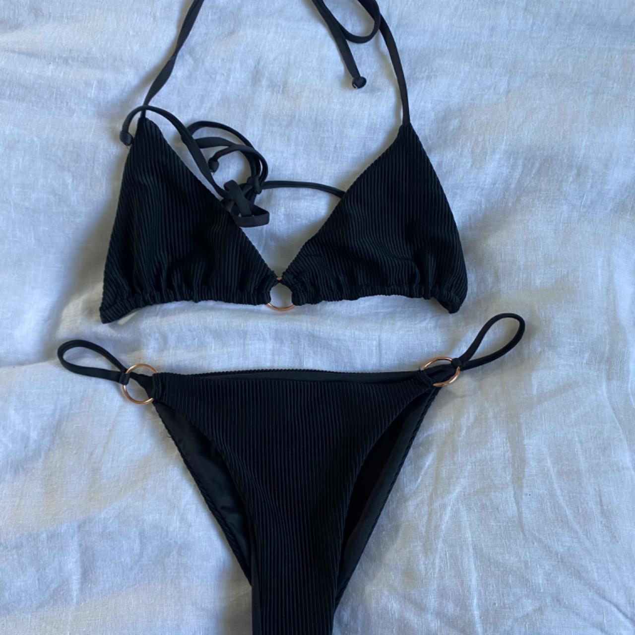 Women's Black Bikinis-and-tankini-sets | Depop