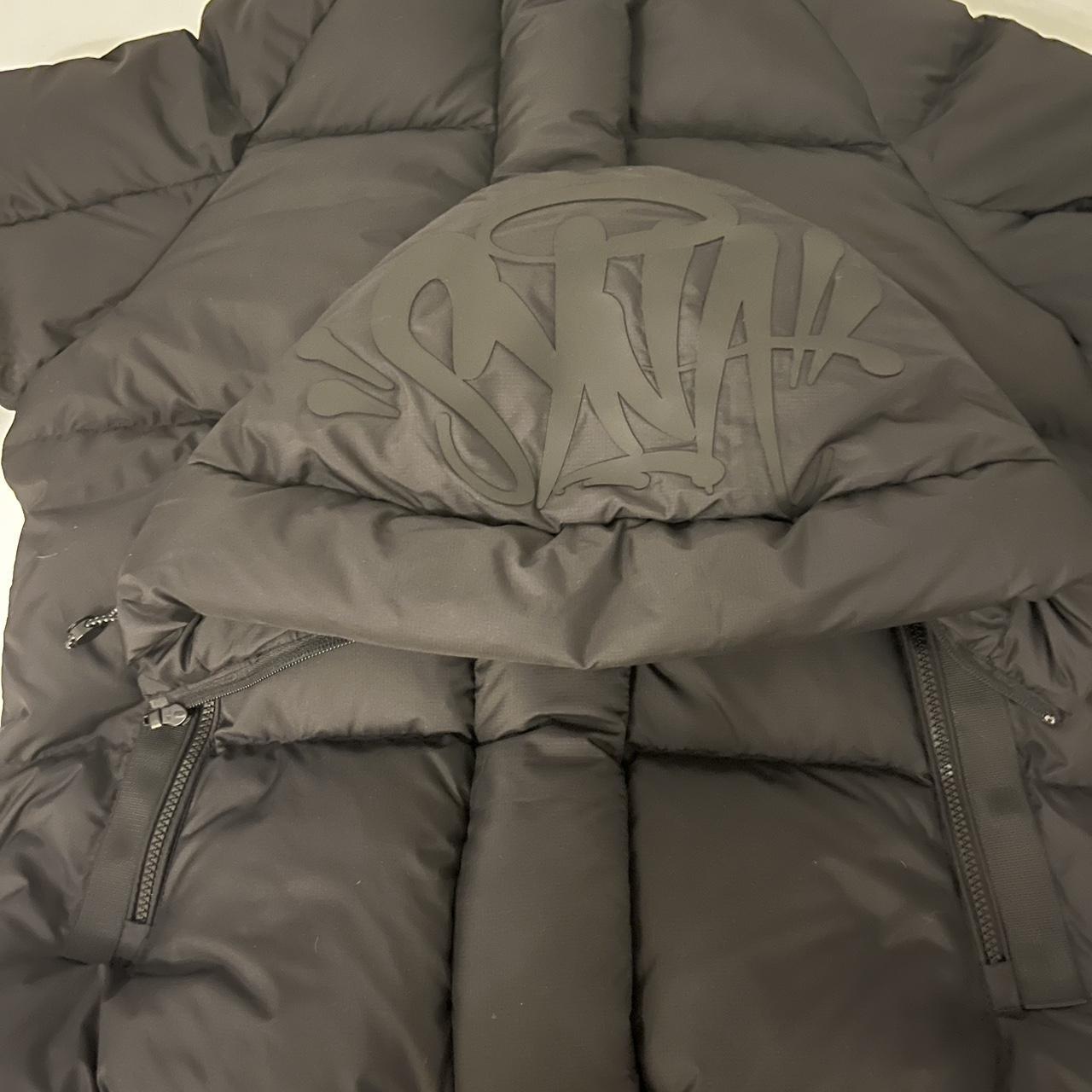 Synaworld black Og puffer coat - Size Medium - Never... - Depop