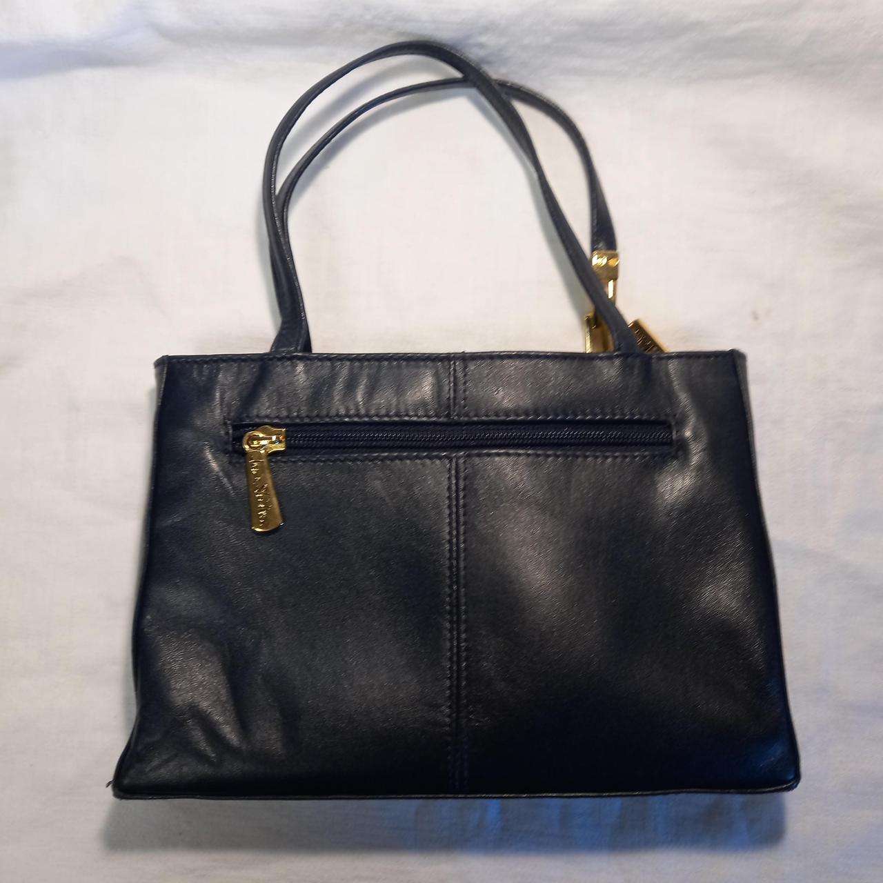 Jane Shilton Women's Black Bag Depop