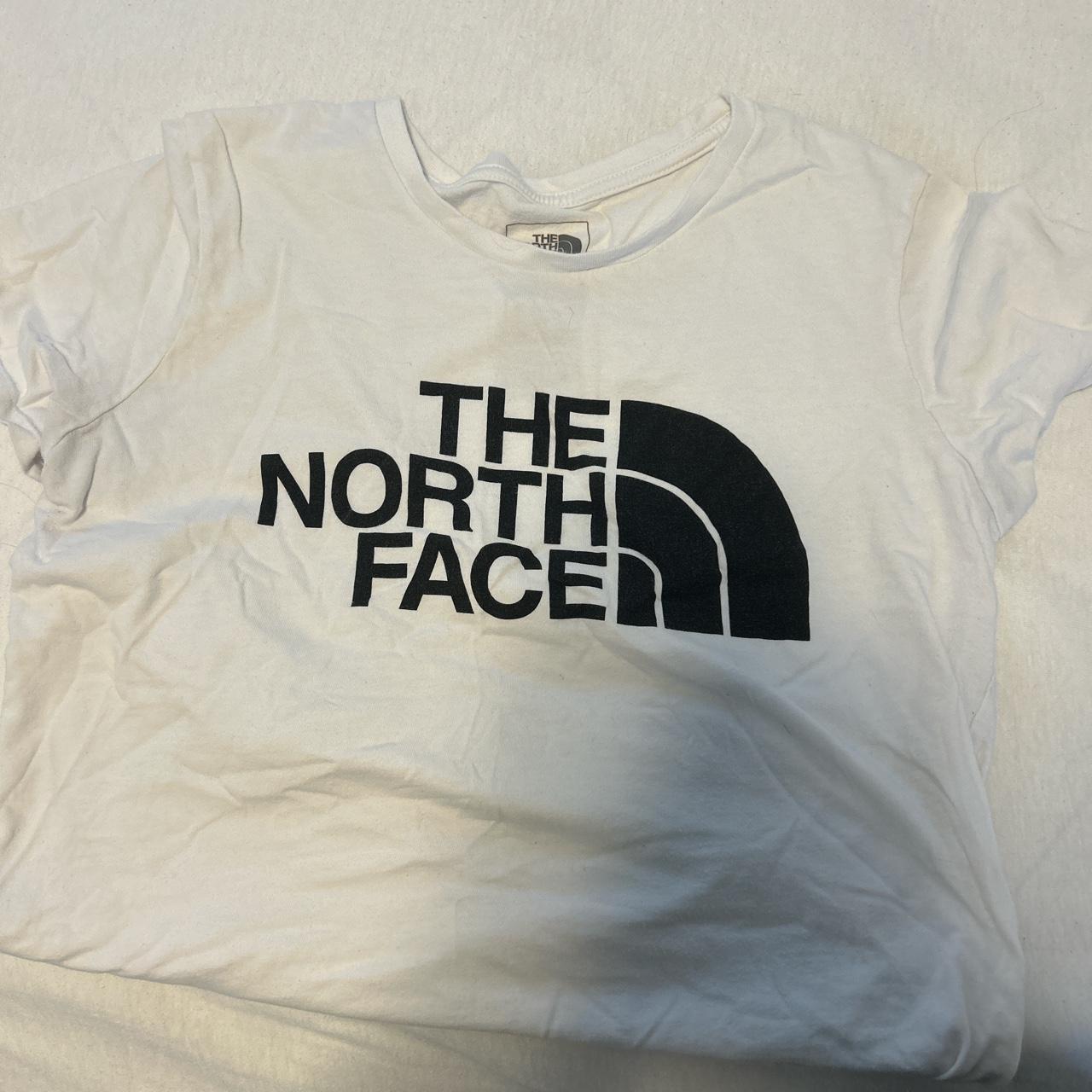 The North Face Women's T-shirt | Depop