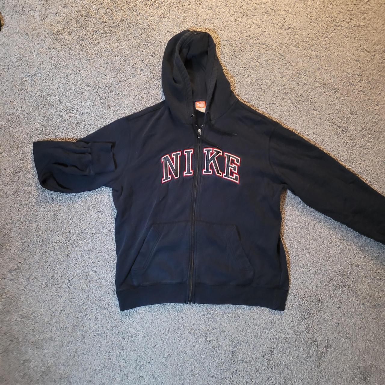 Vintage Nike zip-up hoodie Nice nike zip up Nave... - Depop