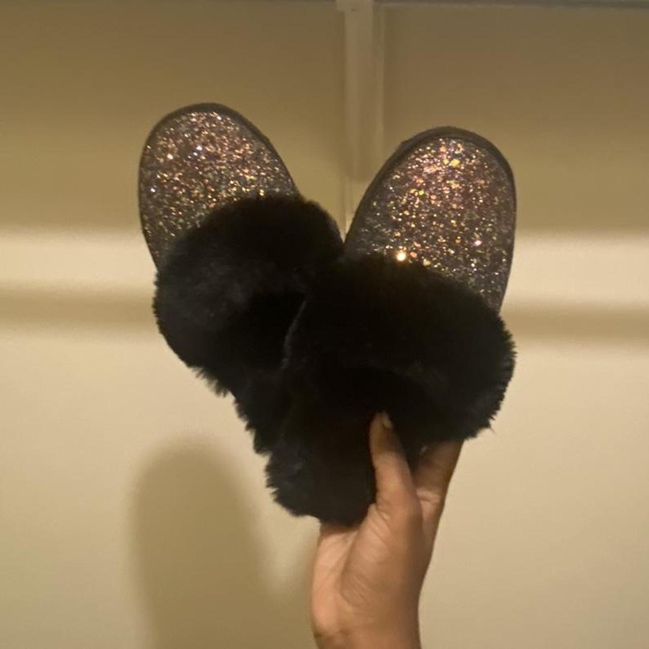 Sparkly best sale house slippers