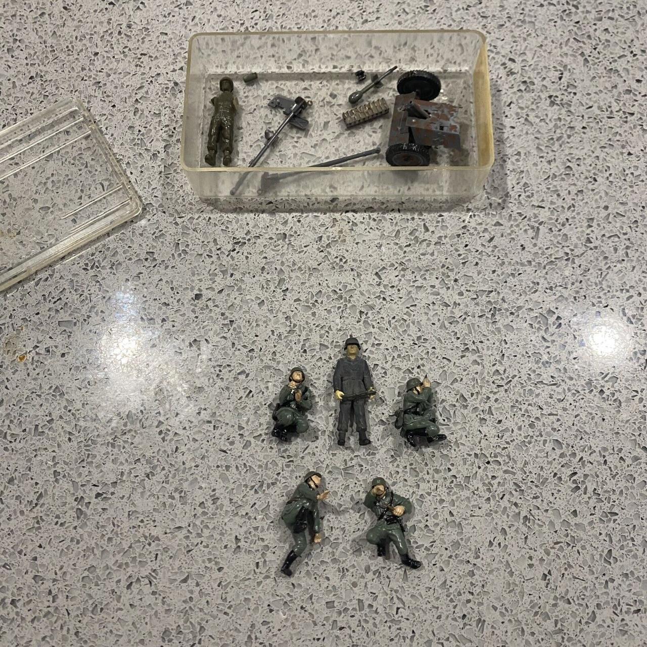 Vintage Mini Military Army Toy Figures Plus Box Of... - Depop