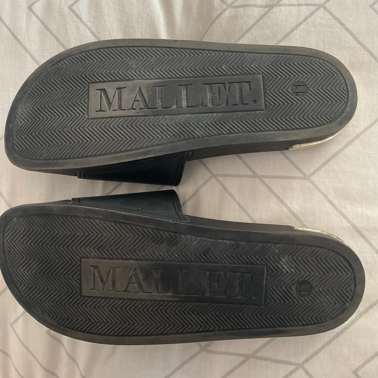 Mallet Sliders Size 11 Barely worn just need a wipe... - Depop