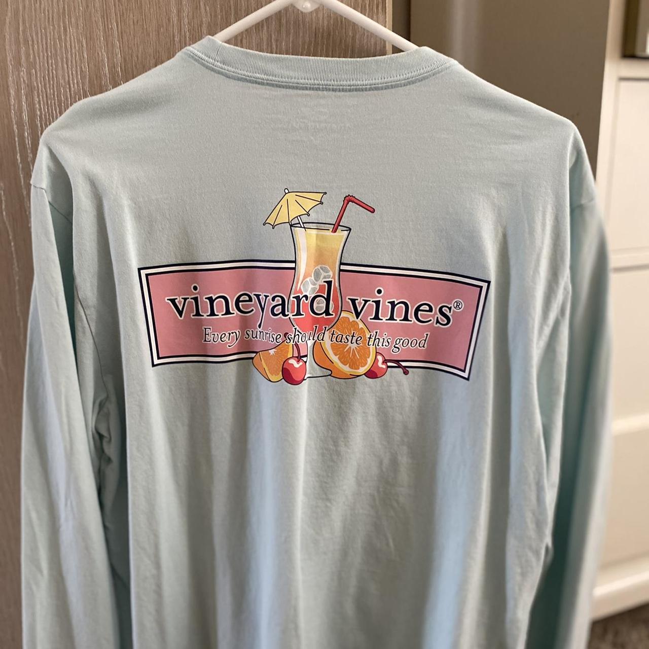 Vineyard Vines T-Shirt Men's Size Medium M Long - Depop