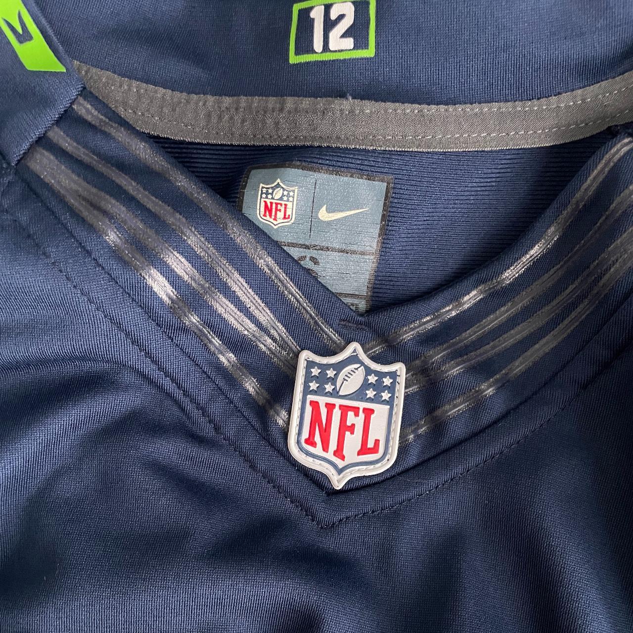 Marshawn Lynch Super bowl 48 jersey. Barely worn, - Depop