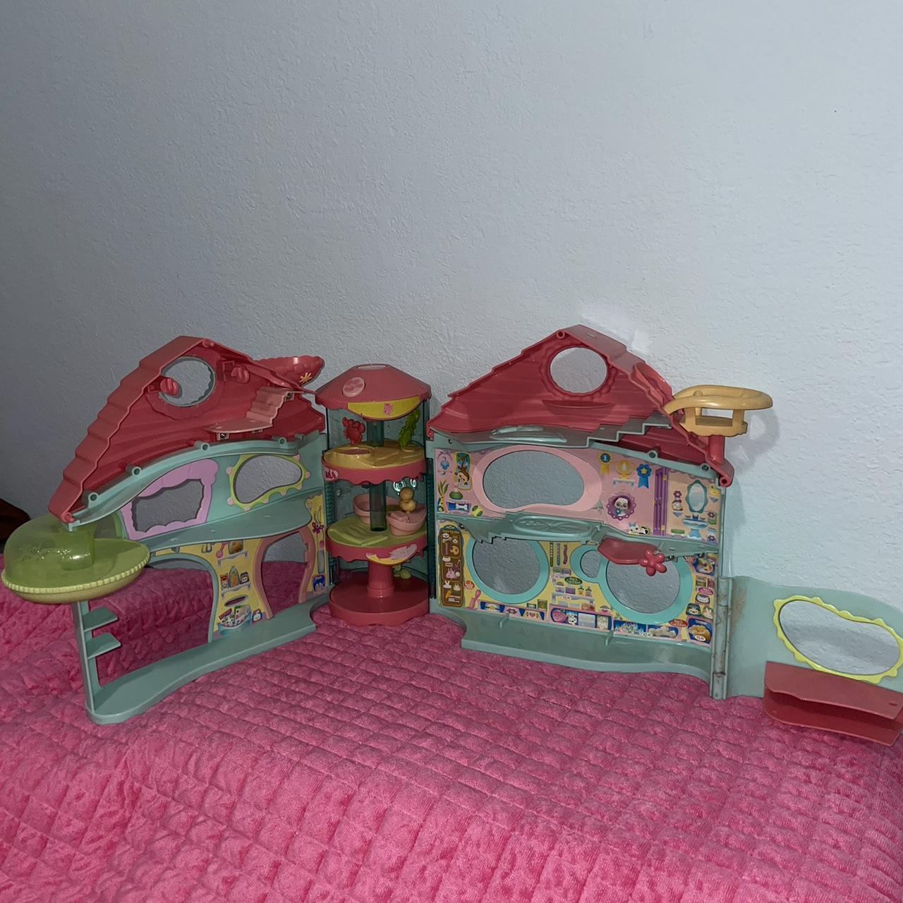 Littlest pet shop playhouse - Hasbro LSP biggest... - Depop