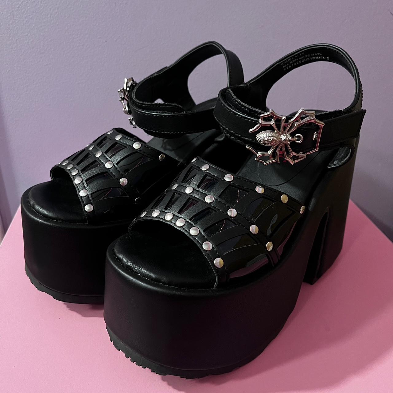 demonia 7 inch platforms