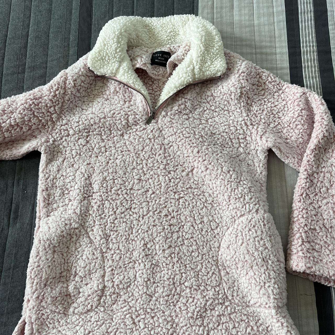 Pink and white Sherpa size medium! Not sure the... - Depop