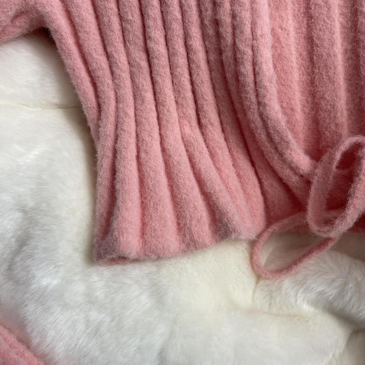 Zara Women's Pink Jumper Depop