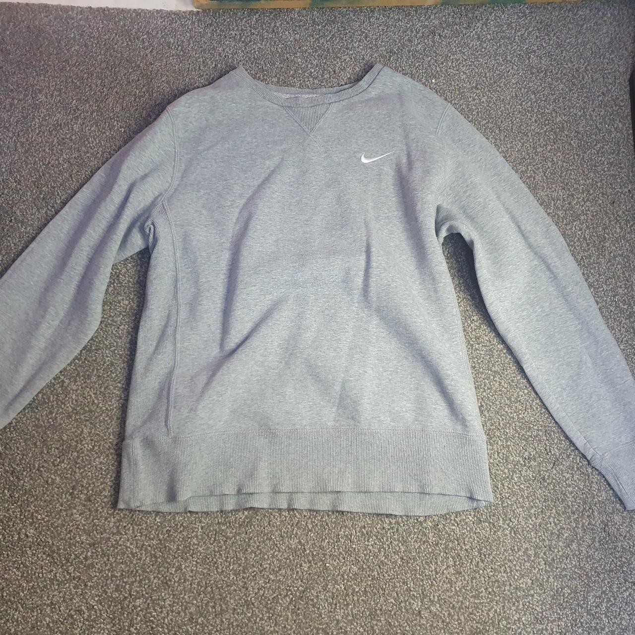 nike grey women's sweatshirt