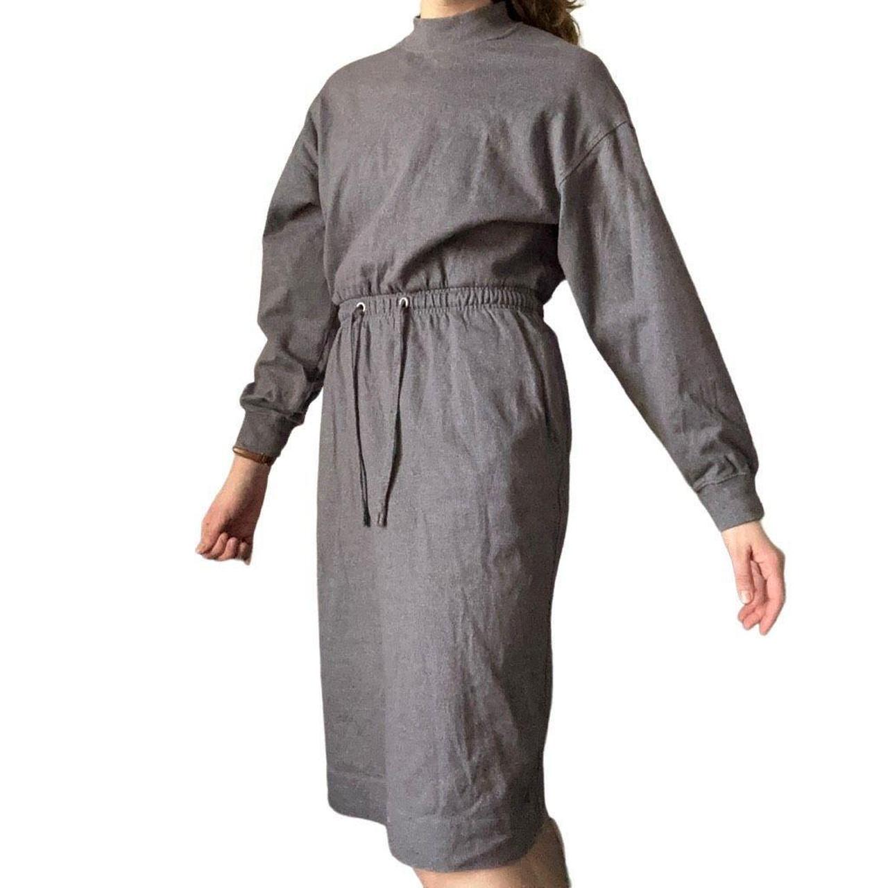 UNIQLO Women's Purple Dress Depop