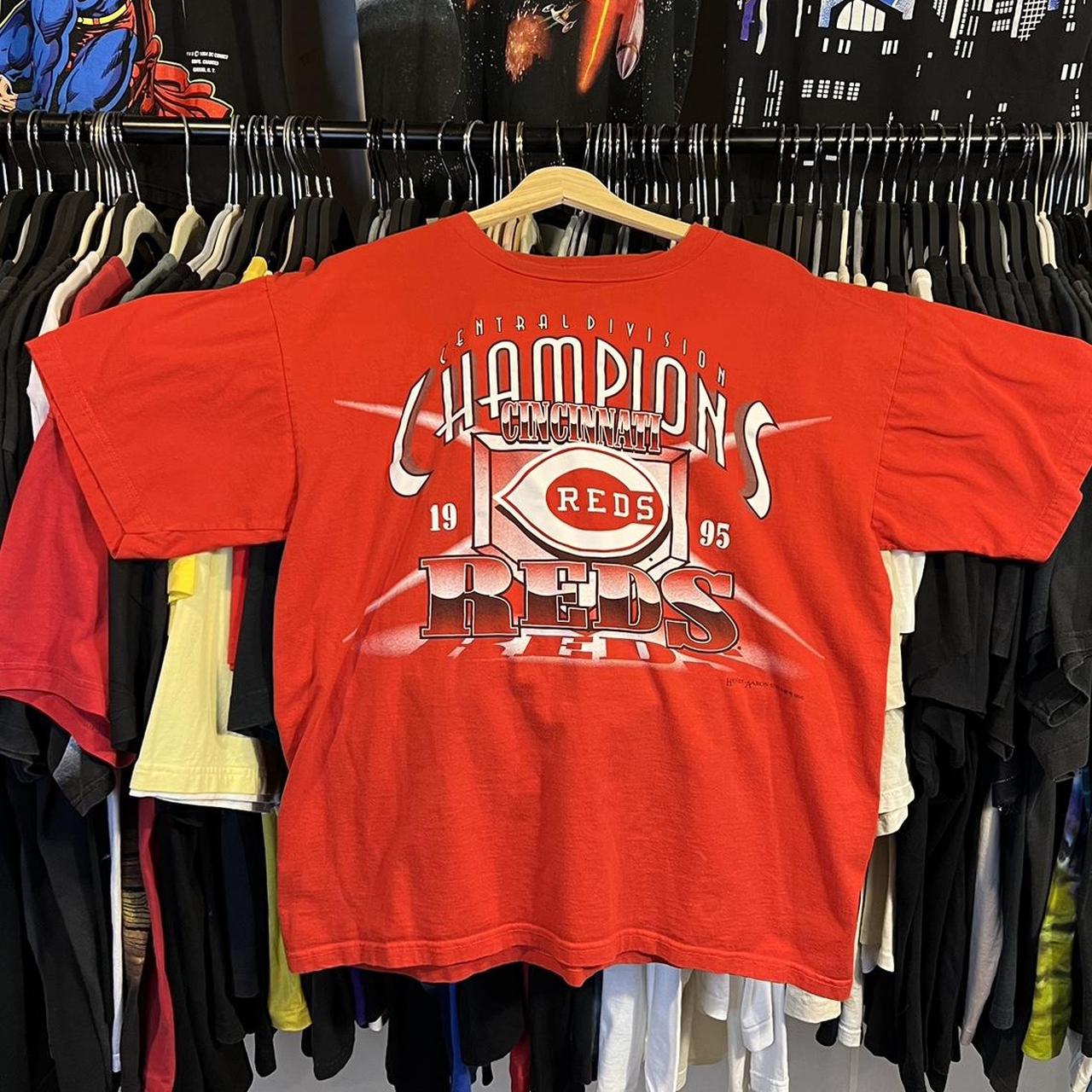 Vintage Cincinnati Reds Champion T-Shirt