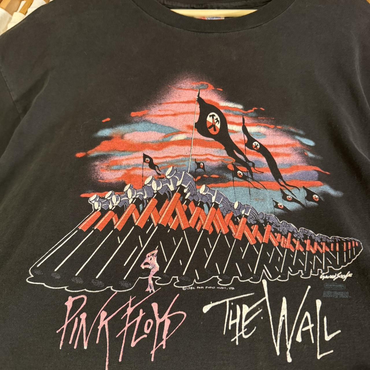 Vintage 1982 Pink Floyd The Wall Tour Shirt - TokoPyramid