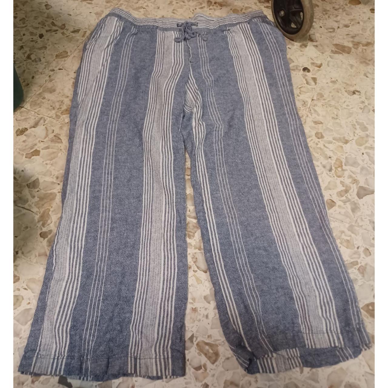 Old navy hot sale petite capris