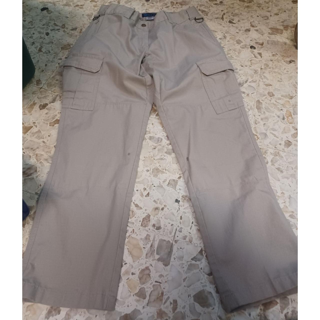 Galls Womens Cargo/Work Pants Tan 32 x 30 65% - Depop
