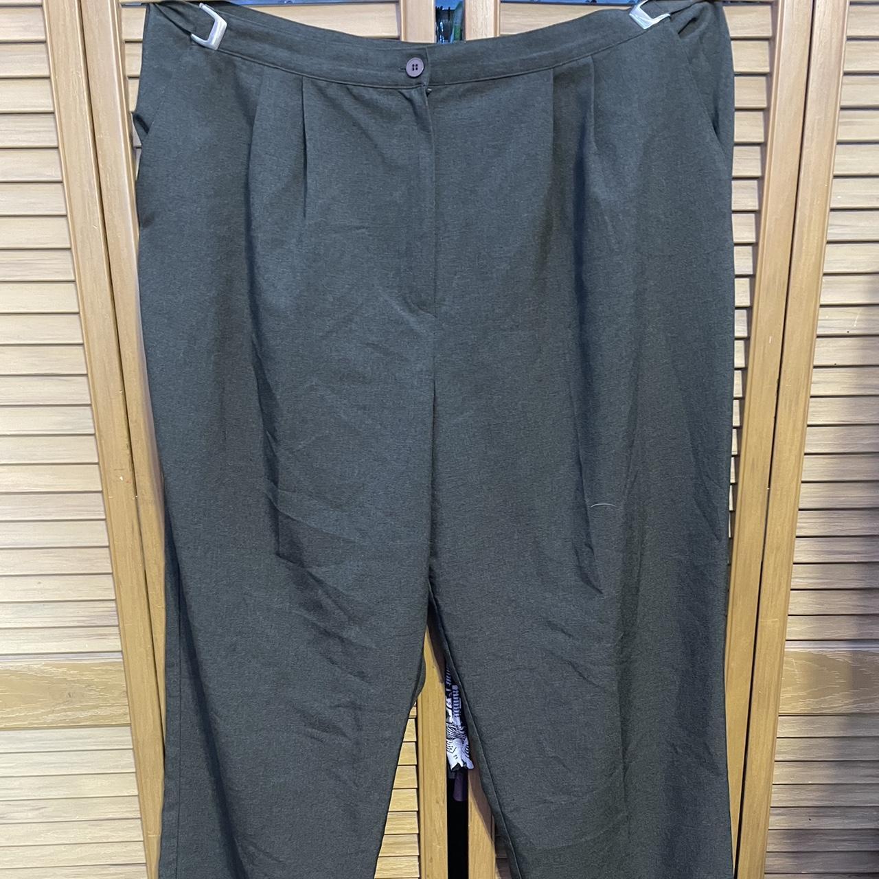 Very dark green dress pants never worn - Depop