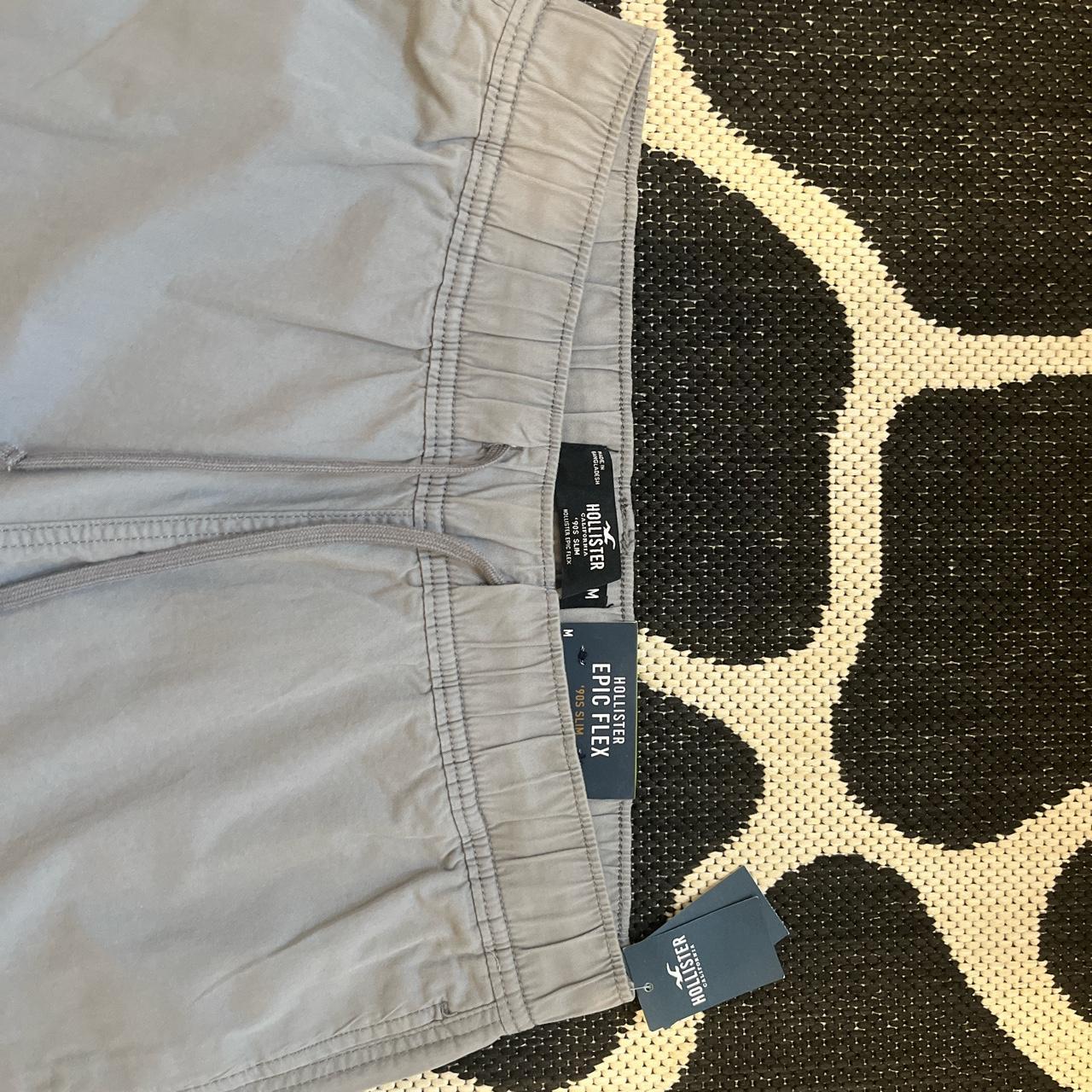 Hollister 90’s Slim Cargo Trousers Brand New - Depop