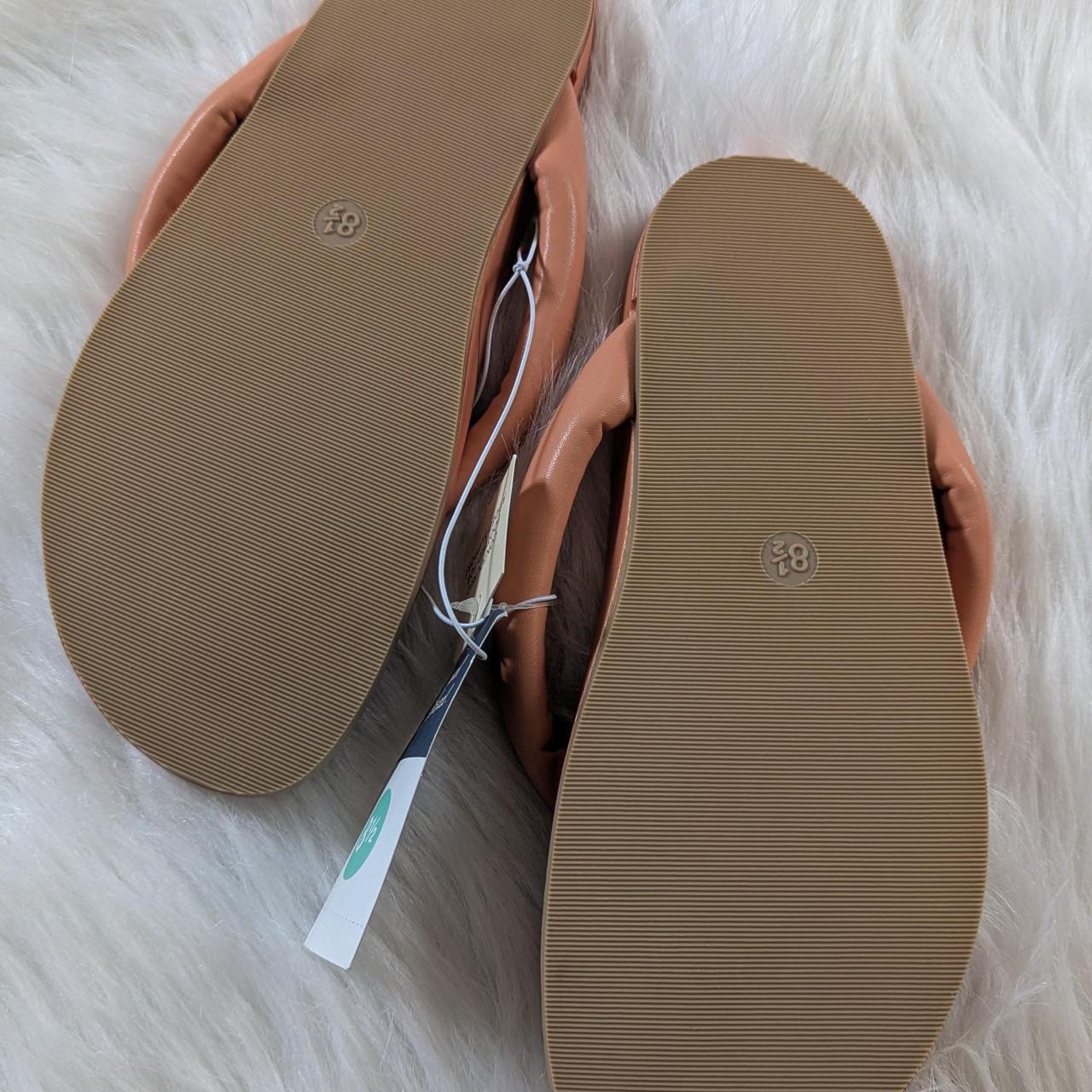 Universal Thread Women's Flip flops - Tan/Orange … - image 4