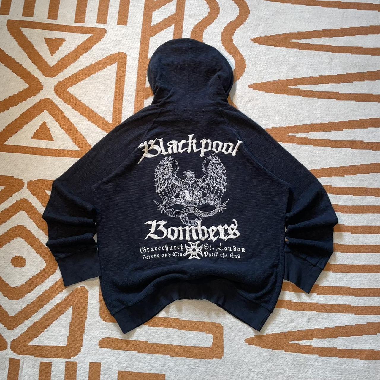 item listed by hoodlum_co