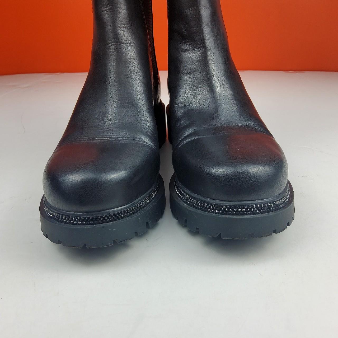 DKNY Women's Black Boots | Depop