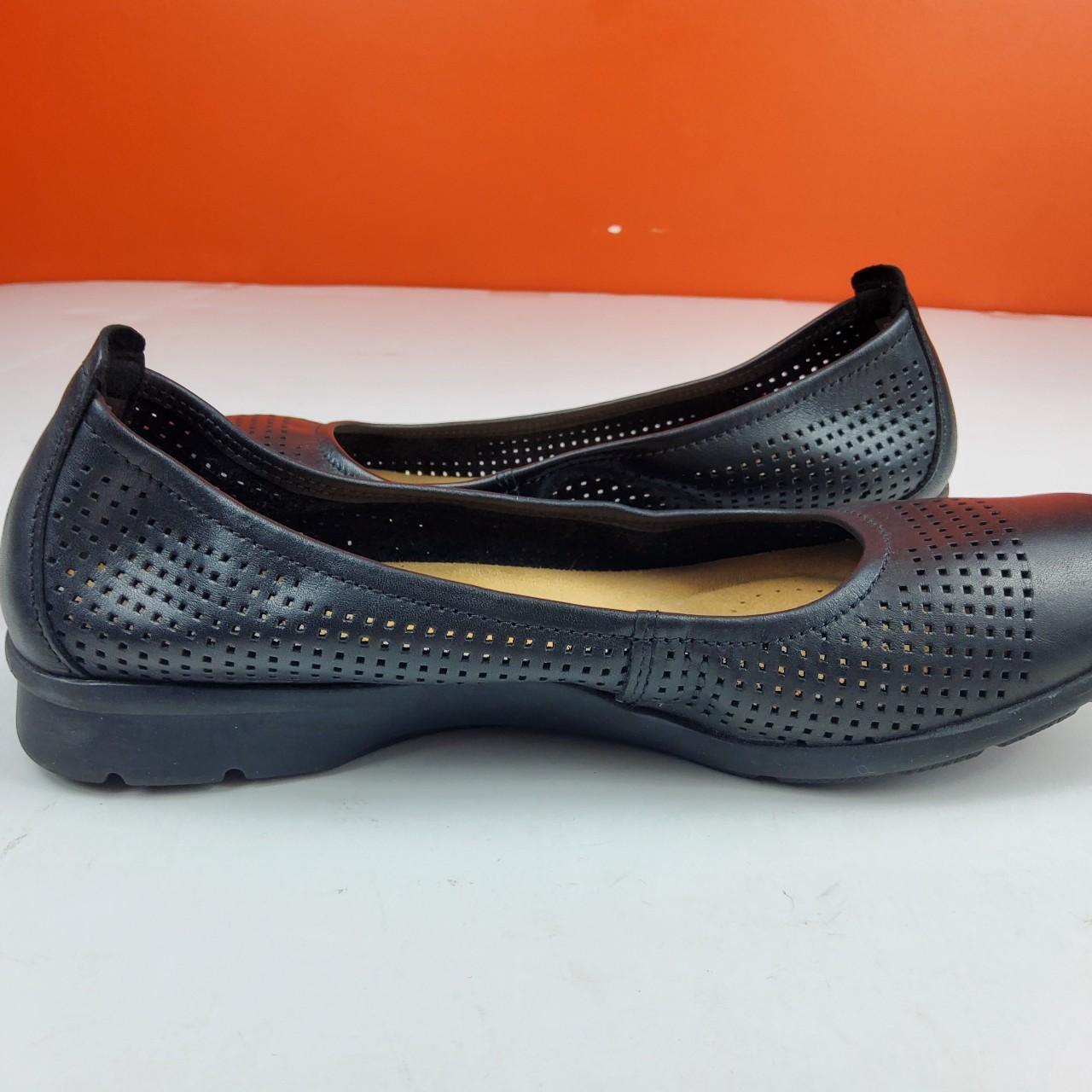clarks ladies slip on trainers