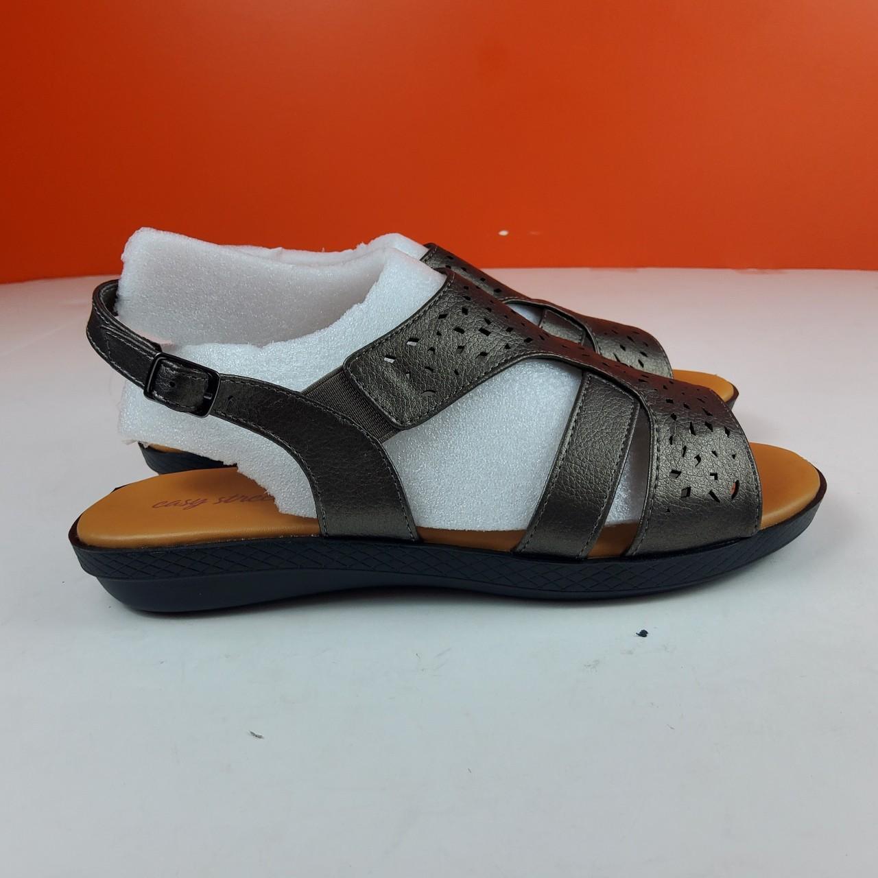 item listed by besame377