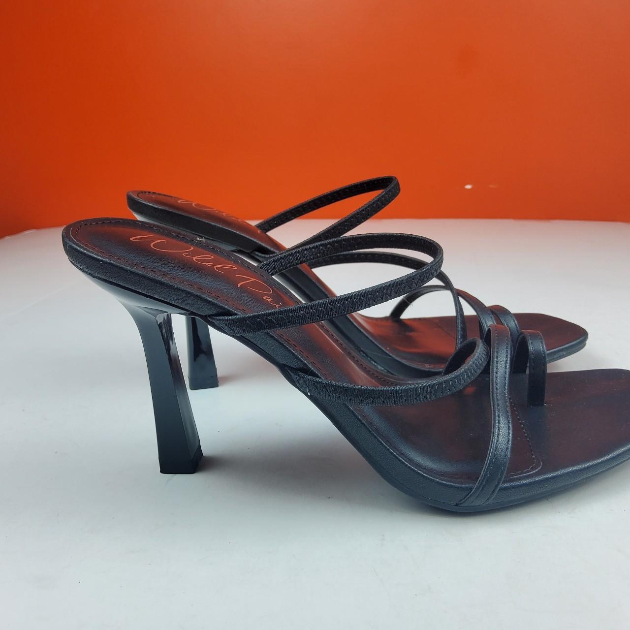 Wild Pair Women's Black Sandals | Depop