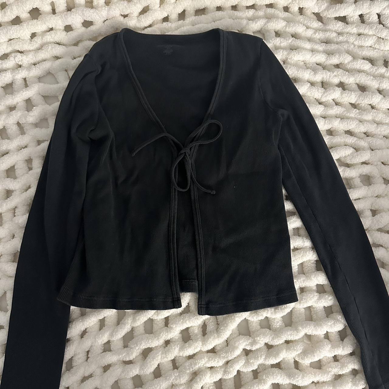 Brandy Melville Tie Long Sleeve Never Worn Brand... - Depop