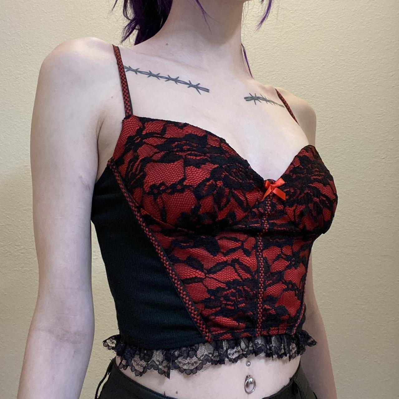 Women's Black and Red Crop-top (2)