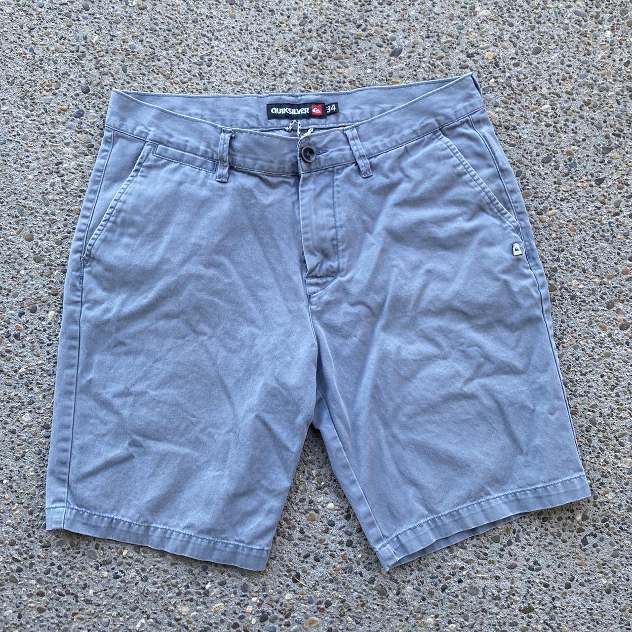 Quiksilver shorts Perfect for summer! Size 34... - Depop