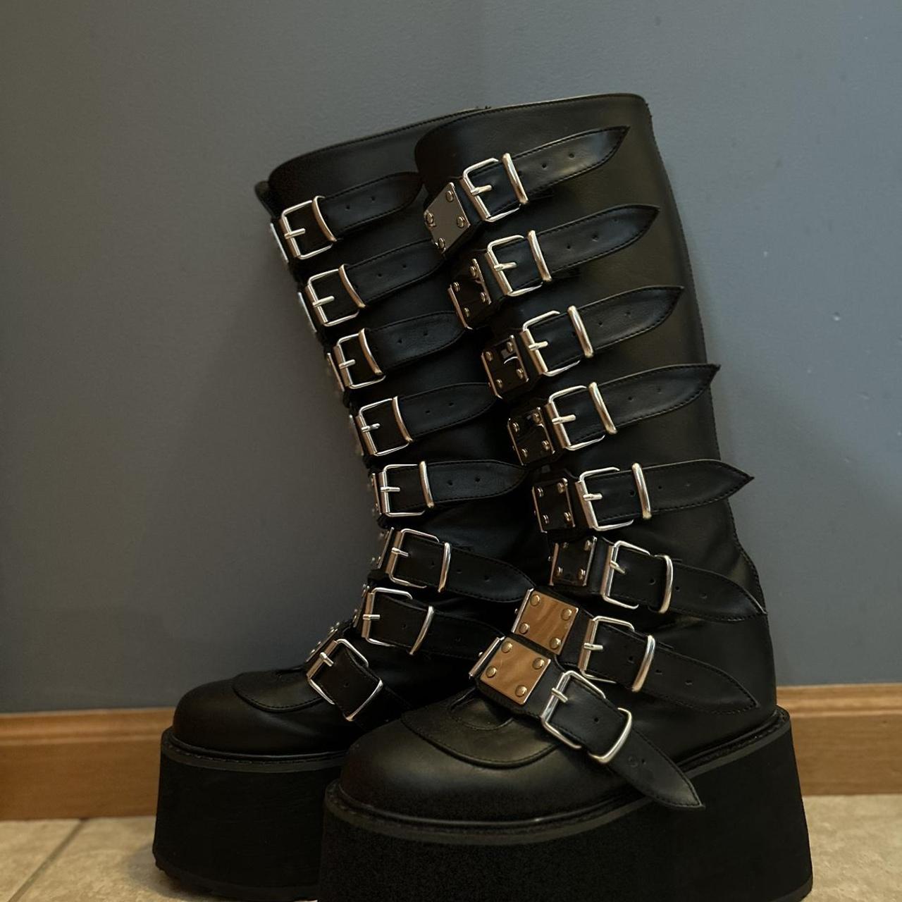 demonia damned 318 black leather