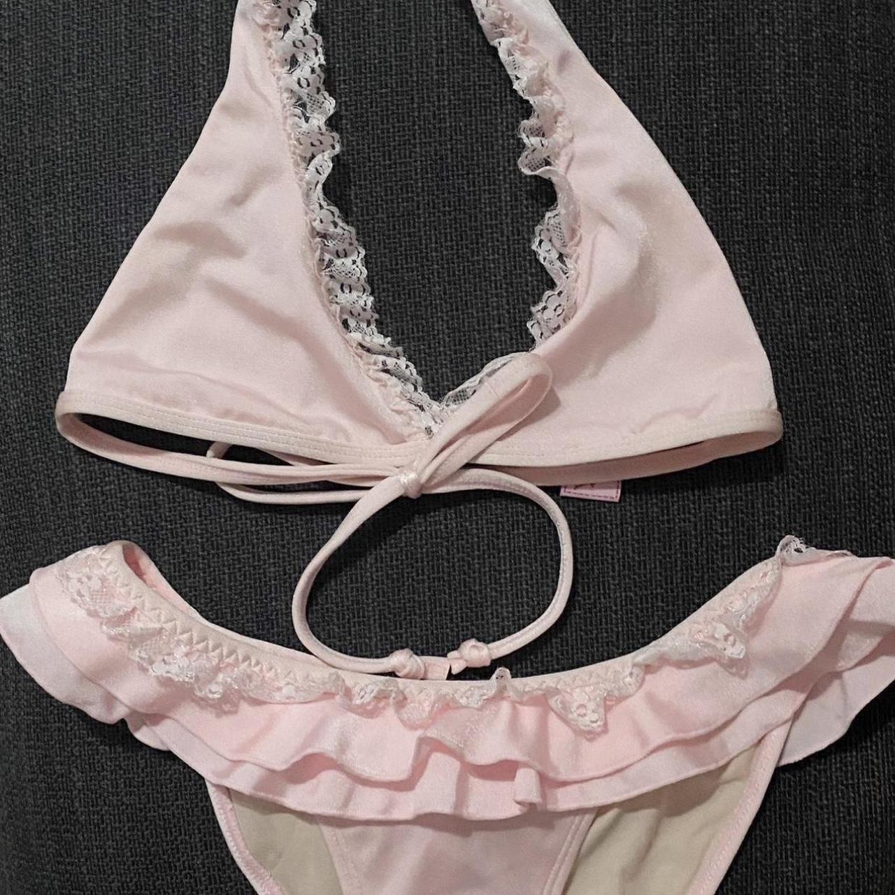 item listed by sweetiie