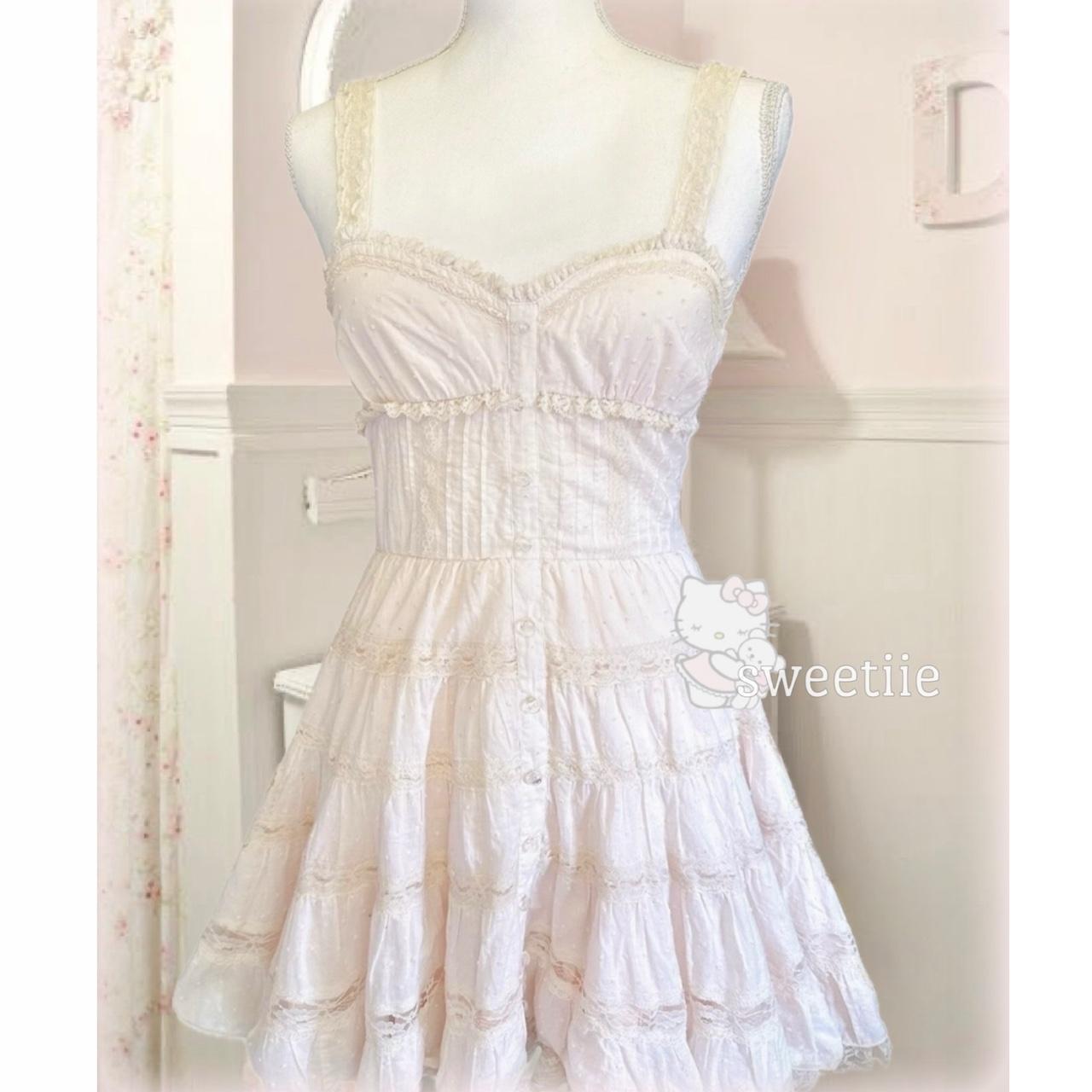 item listed by sweetiie