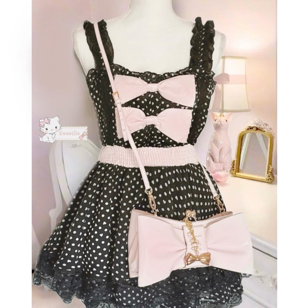 item listed by sweetiie