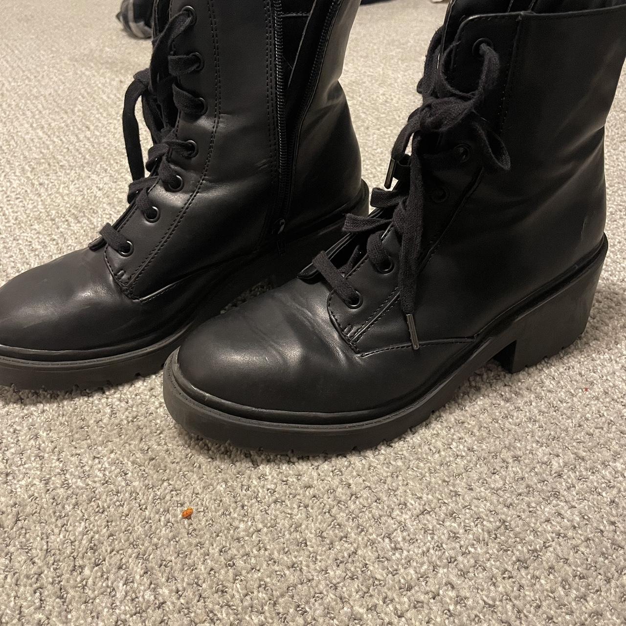 Universal Thread Women's Boots | Depop