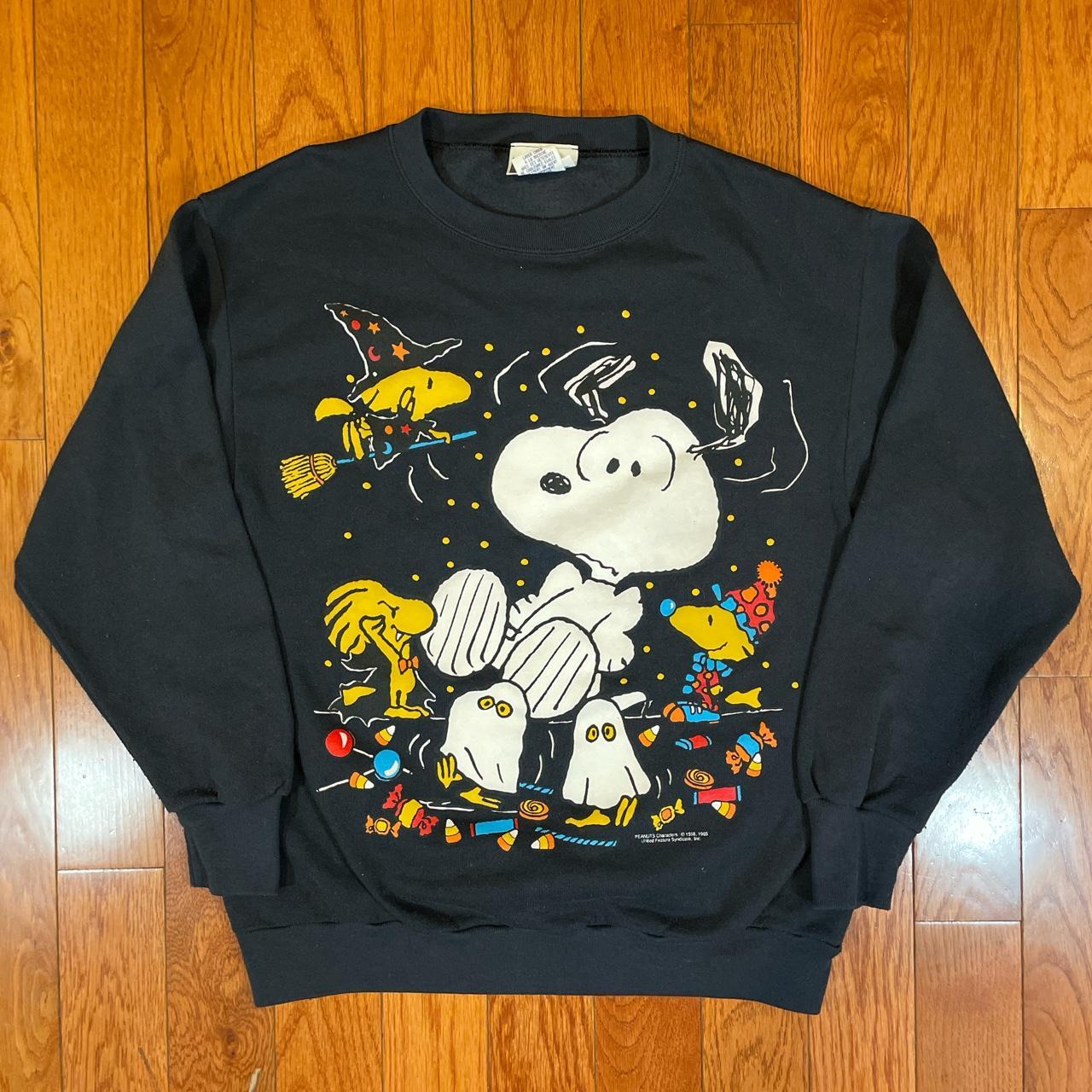 Vintage 60s Snoopy Peanuts Halloween Crewneck... - Depop