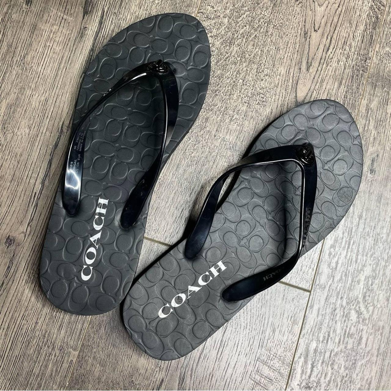 Coach Women's Black Sandals | Depop