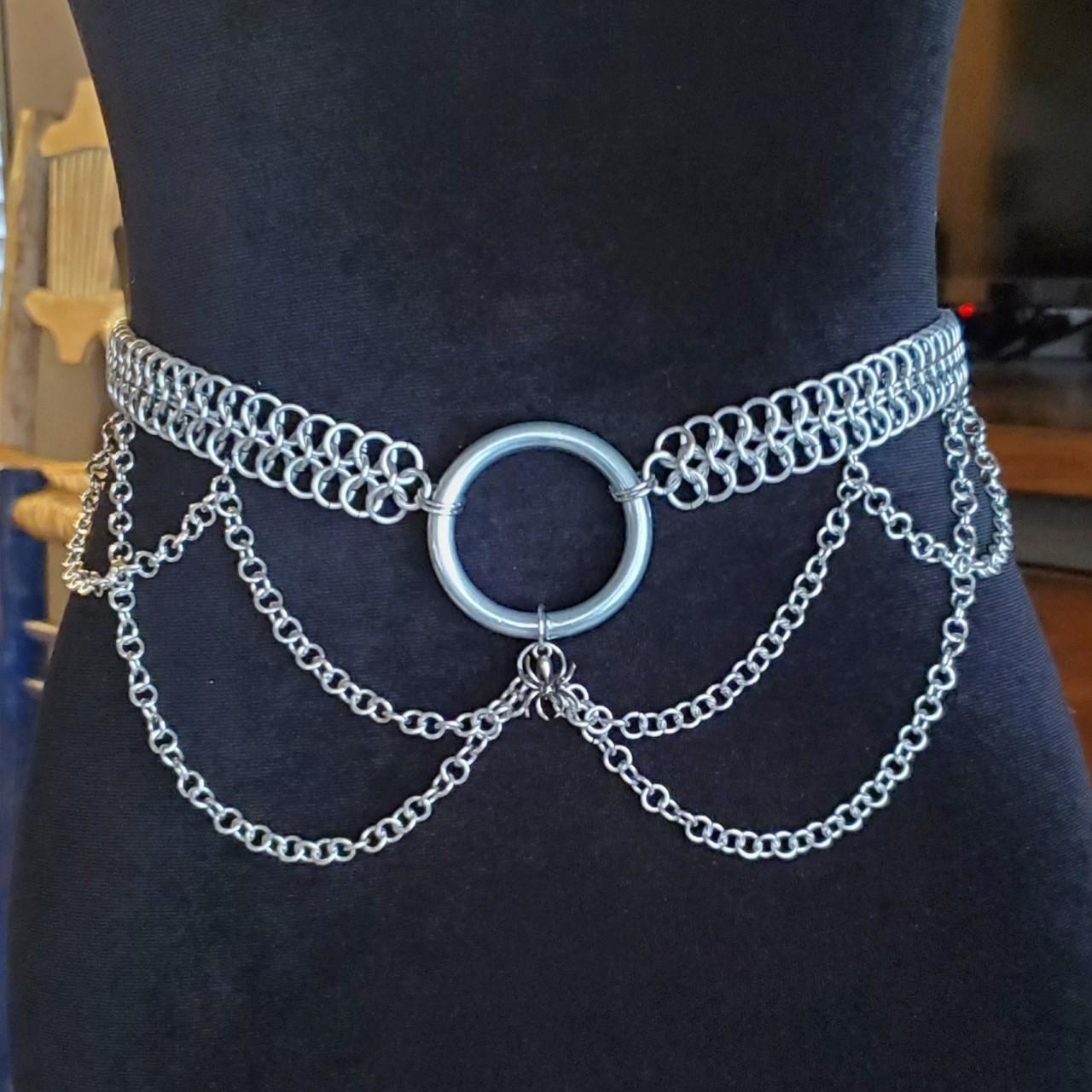 item listed by christineeyes