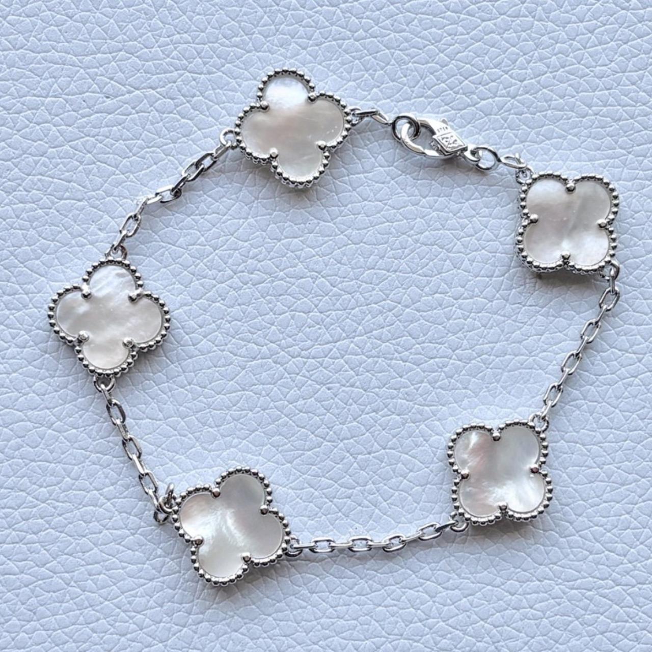 18K White Gold Plated Four Leaf Clover Bracelet Mother popular of Peal White Silver