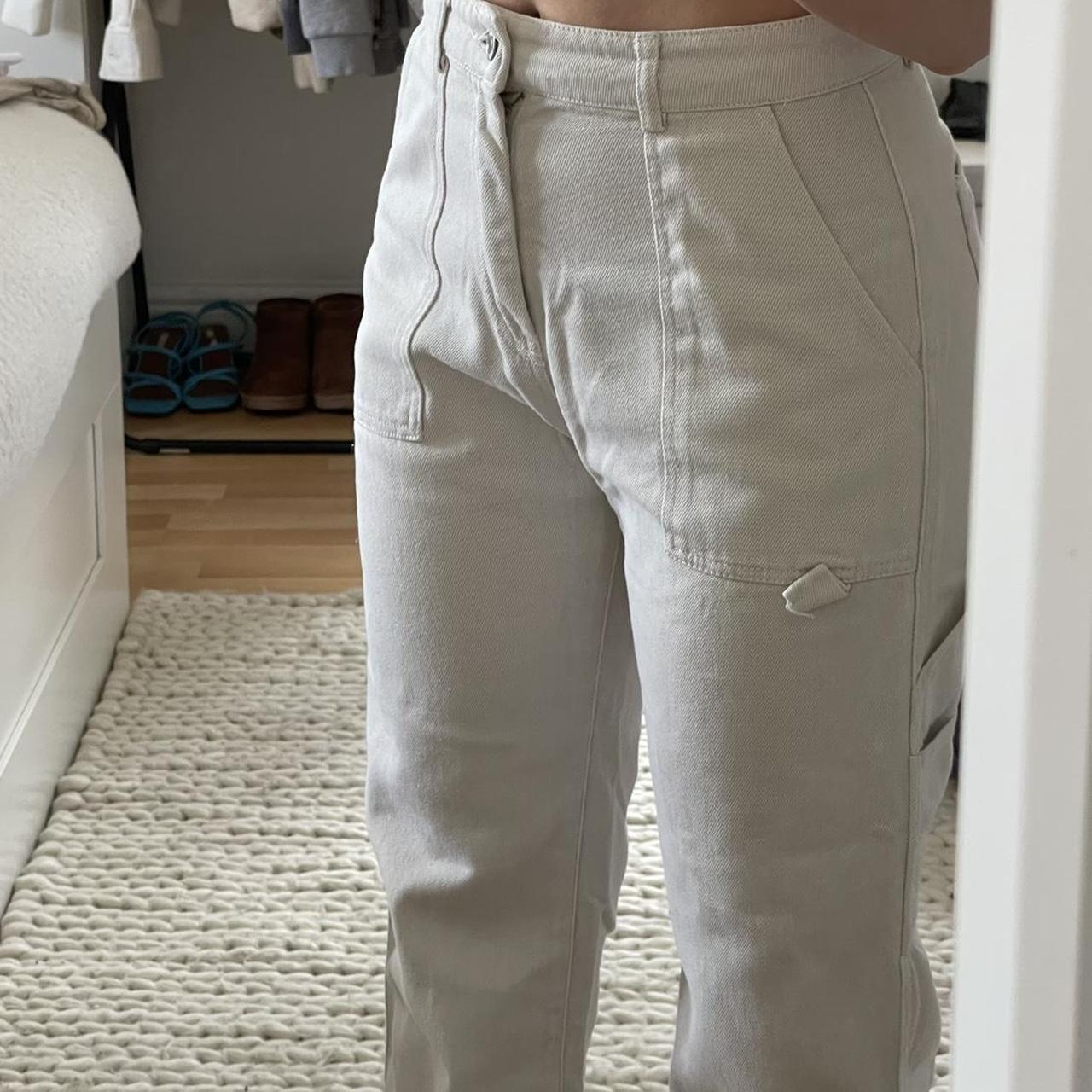 H&M Women's Cream Jeans Depop