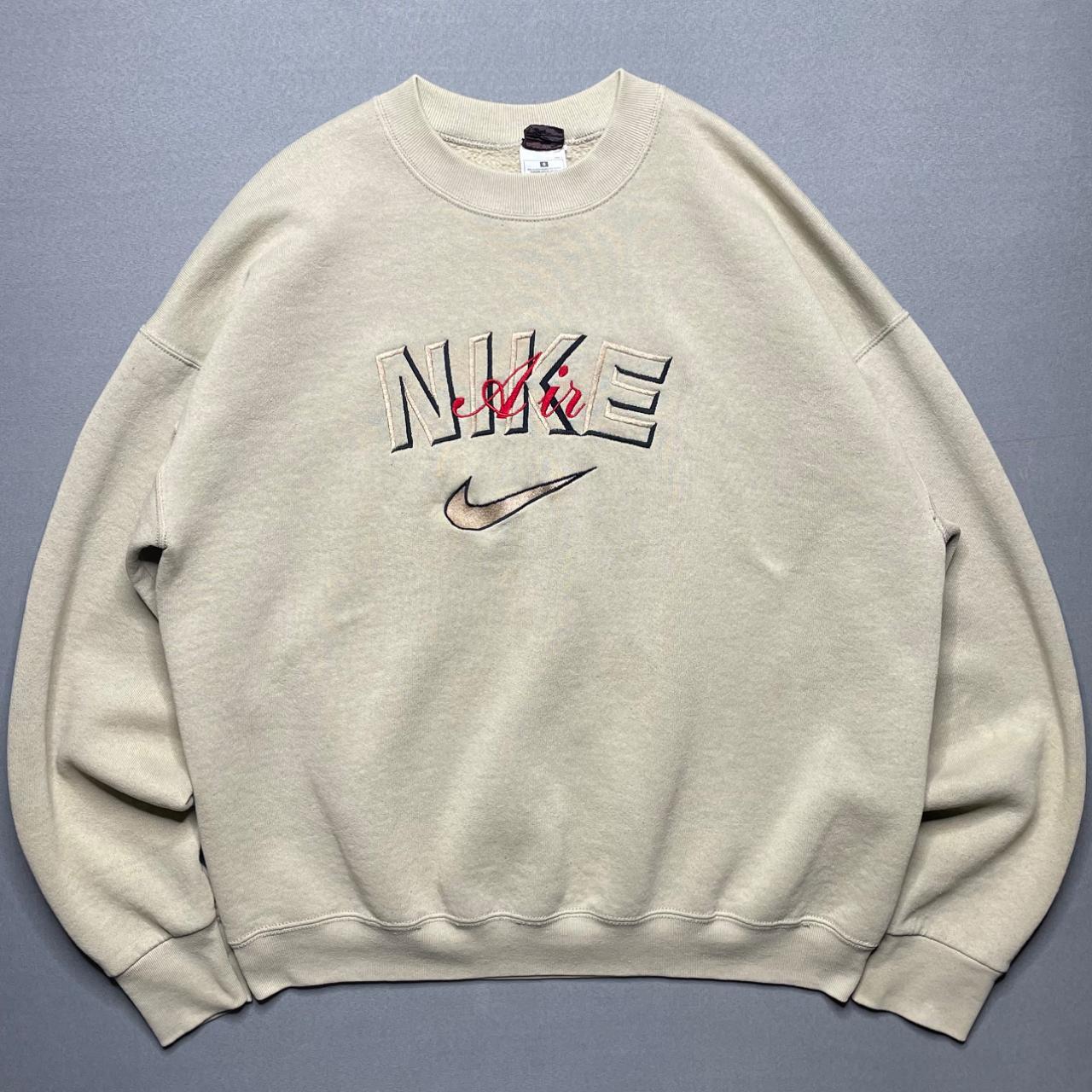 Nike Men's Cream Sweatshirt | Depop