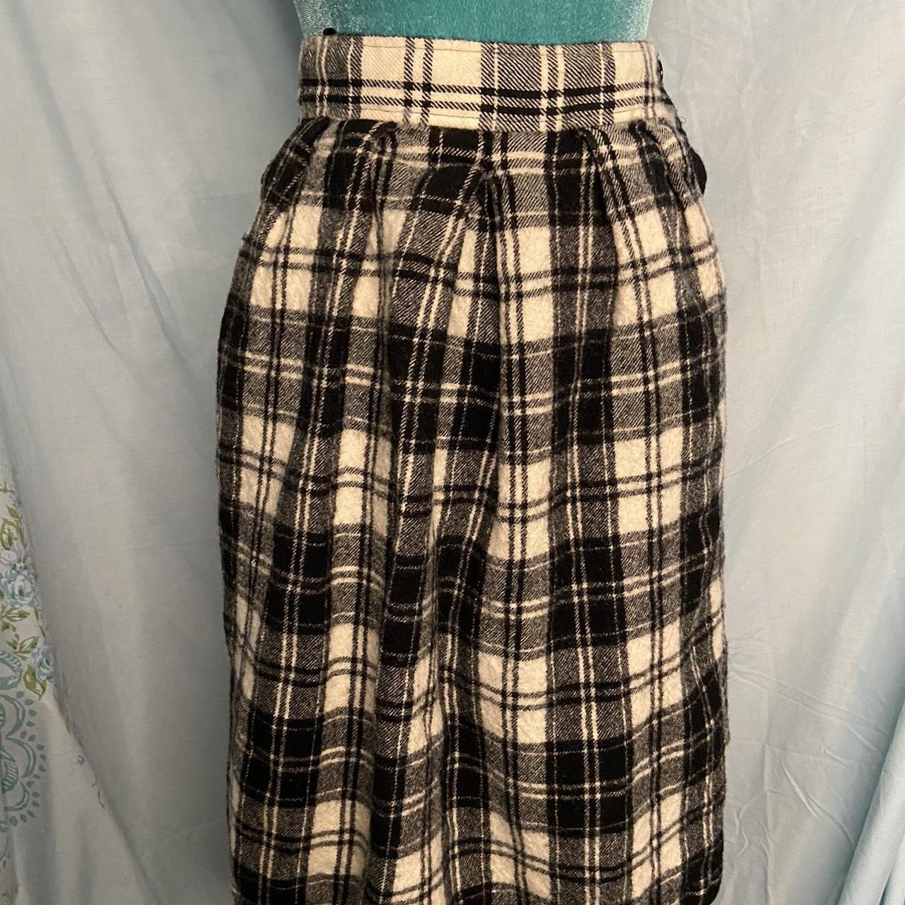 Plaid 2024 skirt depop