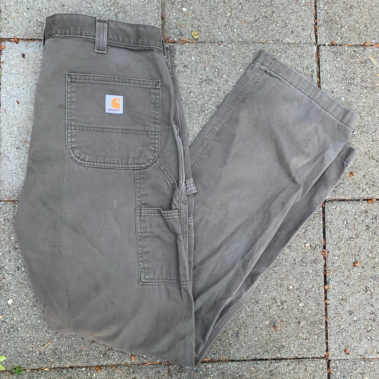 awsome brown carhartt jeans with a nice... - Depop