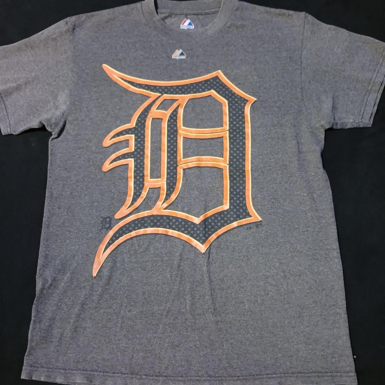 Vintage Majestic Detroit Tigers tee #35 condition : - Depop