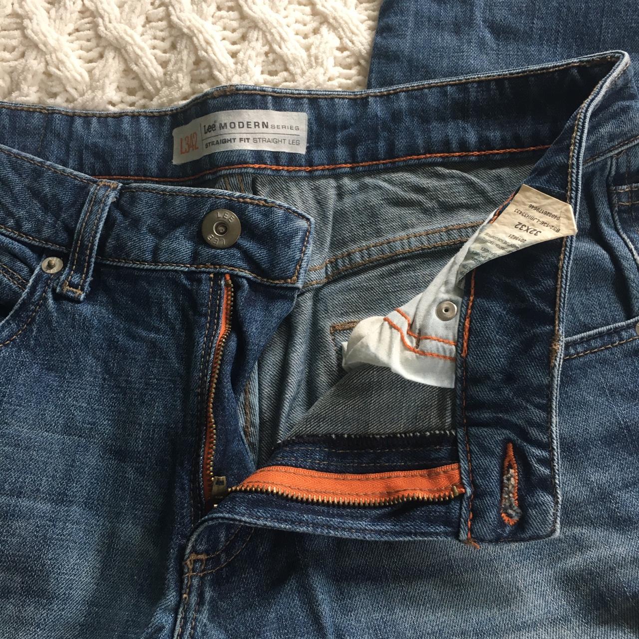 Tempel springvand apt Men's straight leg denim jeans Brand: Lee Size:... - Depop