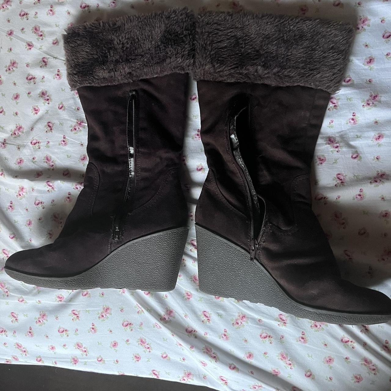 Y2k brown Platform boots 👢 If you buy these, I’ll... - Depop